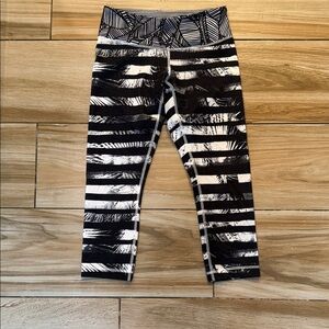 lululemon athletica Black and White Patterned Leggings